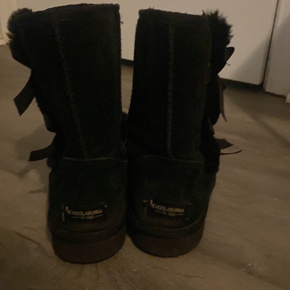 Uggs - Picture 2 of 3